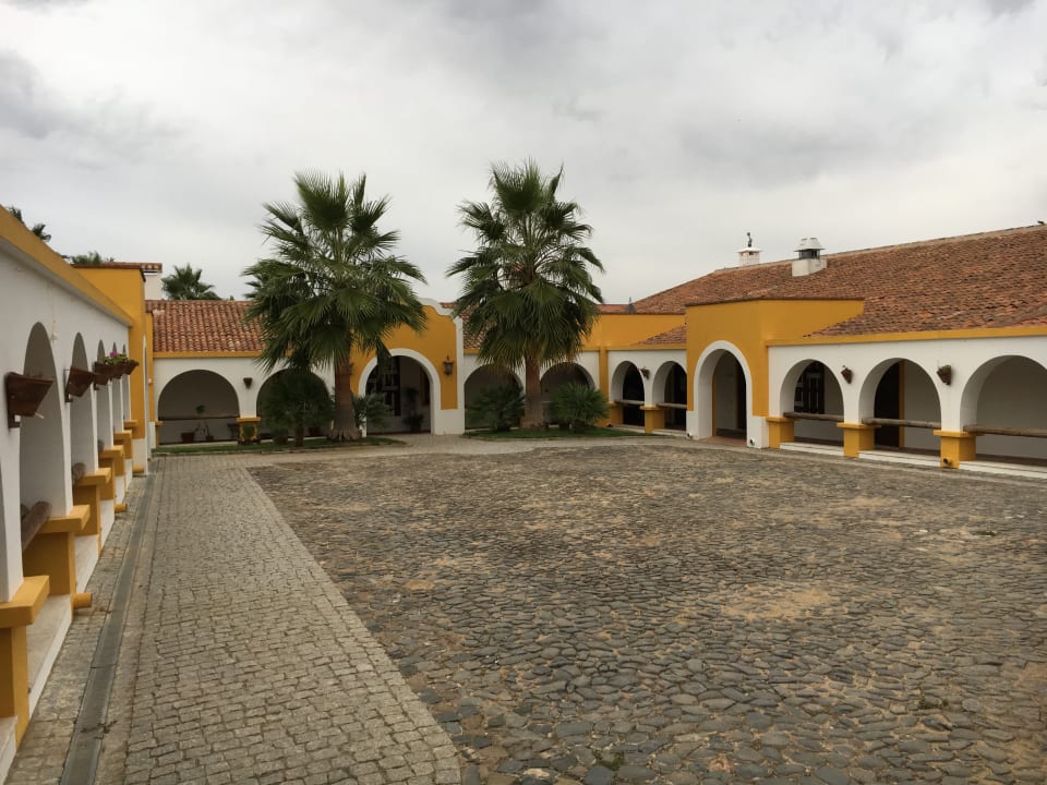 Außenansicht Herdade da Diabroria - Agroturismo