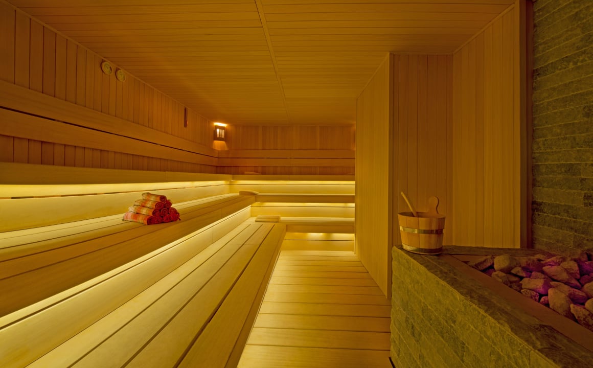 Sauna Titanic Deluxe Lara