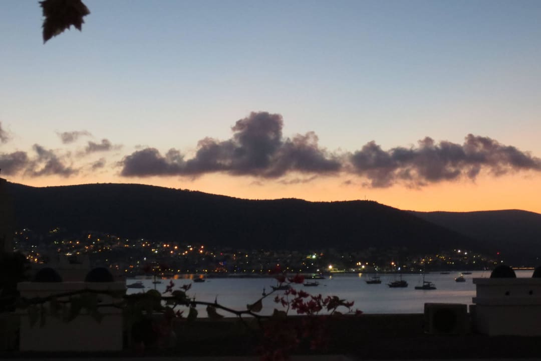 Sonnenaufgang vom Balkon Salmakis Resort & Spa