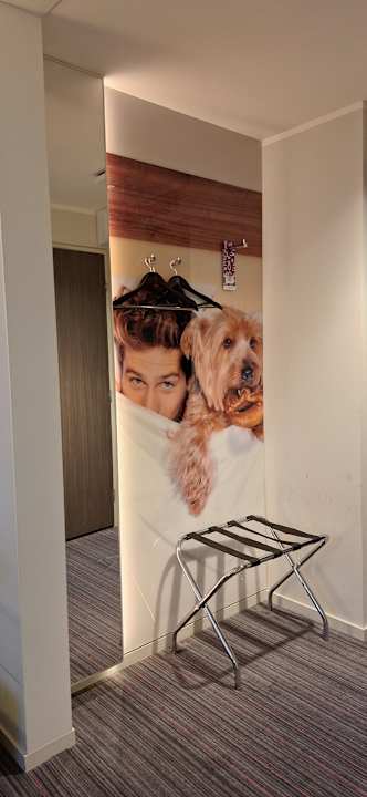 Zimmer MOXY Frankfurt Airport