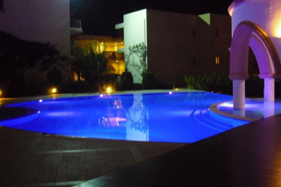 In der Anlage The Ixian Grand & All Suites