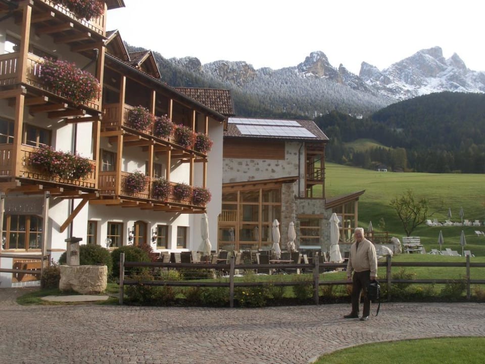 Hotel mit Rosengartengruppe Cyprianerhof Dolomit Resort