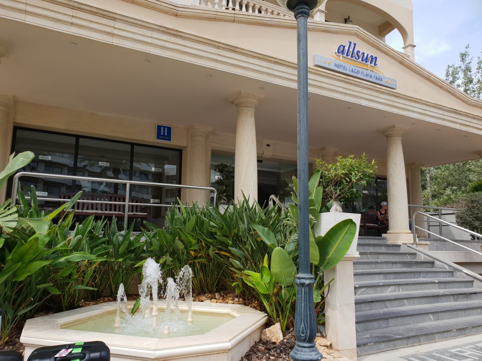 Lobby R2 Lago Playa Park