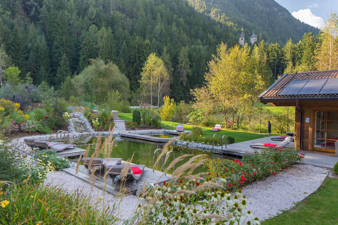 Pool Hotel Burgfrieden