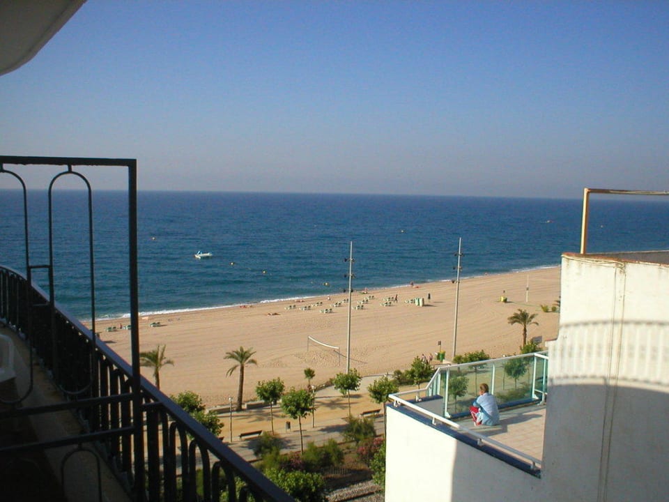 Strand von Calella Hotel Haromar