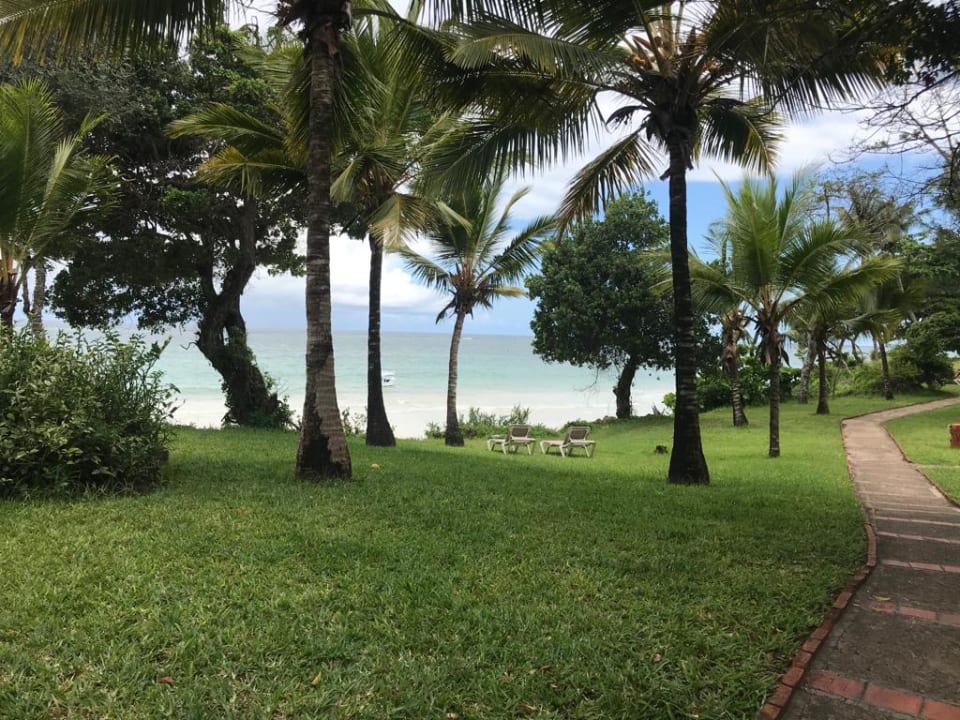 Gartenanlage Baobab Beach Resort & Spa