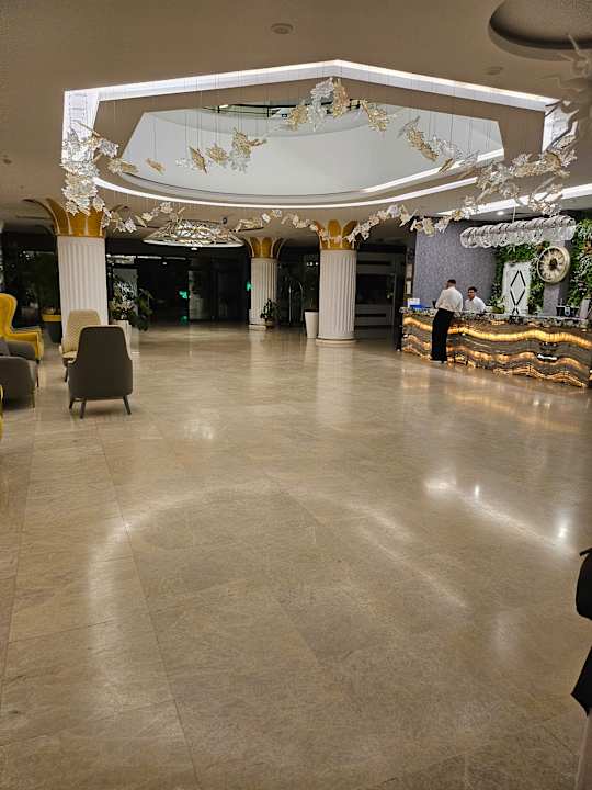 Lobby Aria Resort & Spa