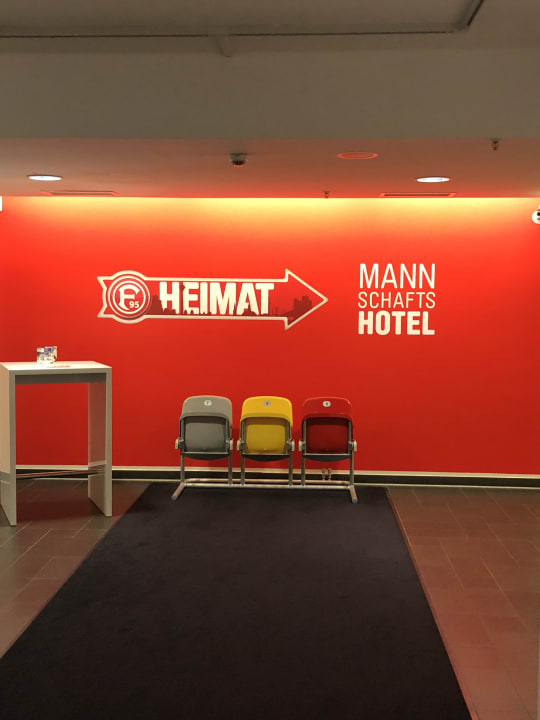 Lobby Hotel Tulip Inn Düsseldorf Arena