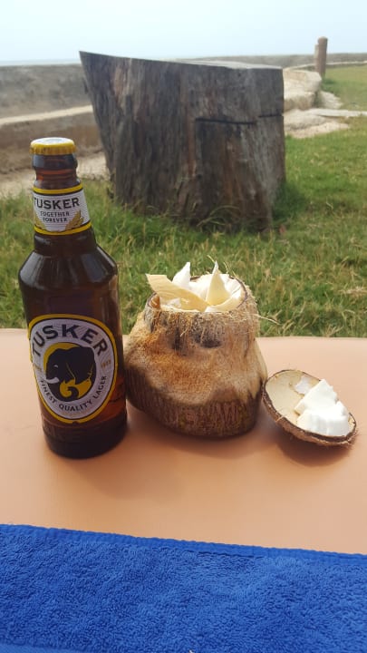 Zwischenmahlzeit  Neptune Village Beach Resort & Spa