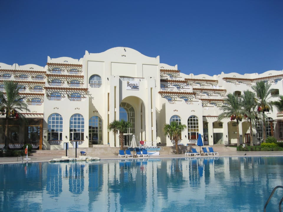 Außenansicht Royal Lagoons Resort & Aqua Park