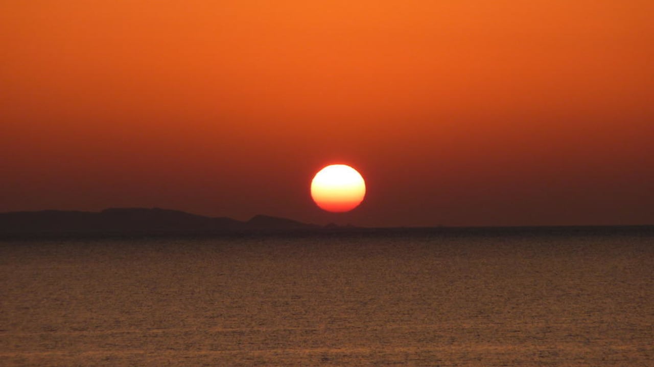 Sonnenaufgang Beach Albatros Resort