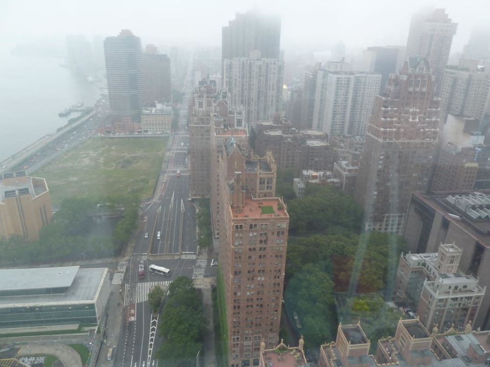 Ausblick aus Zimmer 3117, Easttower Millennium Hilton New York One UN Plaza