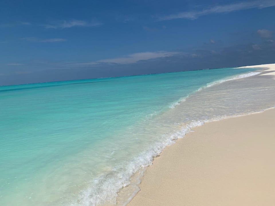 Strand Meeru Maldives Resort Island