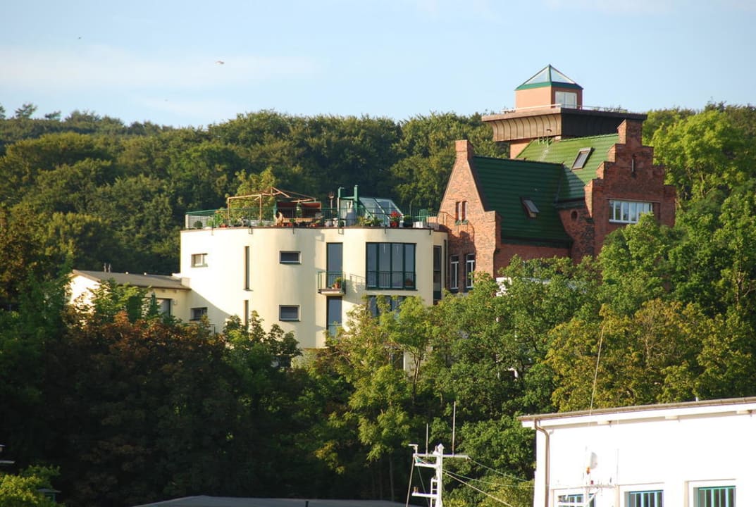 Blick auf Seelotsenstation vom Hafen FeWo Alte Seelotsenstation