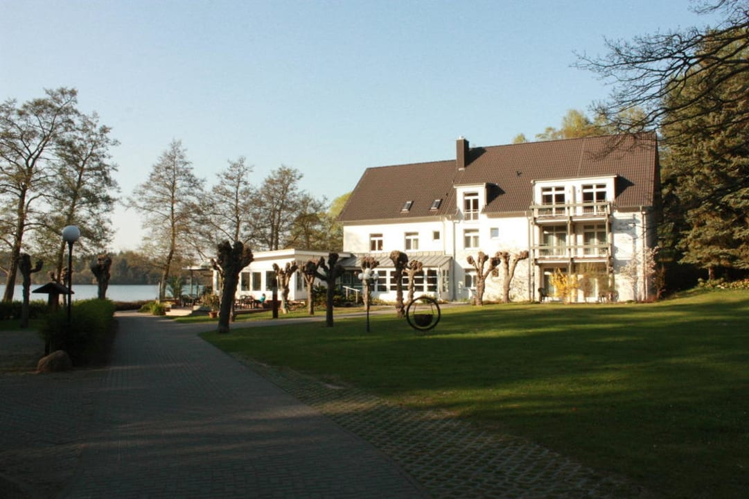  Das Hotel Ist Optimal Auf Seehotel Lindenhof Lychen 