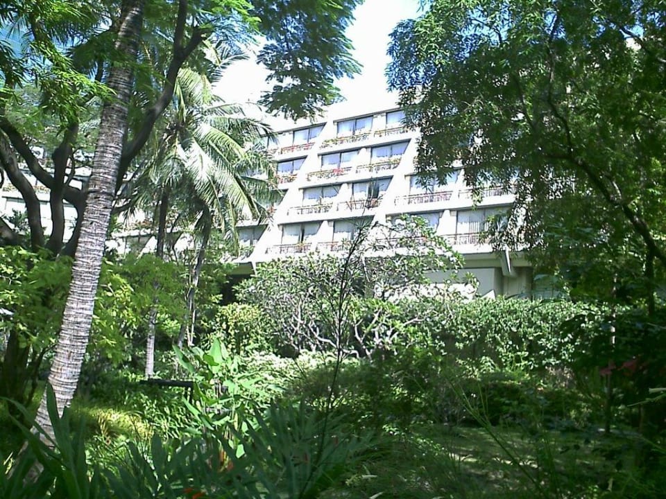 Vom Park Movenpick BDMS Wellness Resort Bangkok
