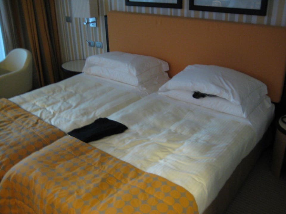 Sehr bequemes Bett UNAHOTELS Varese