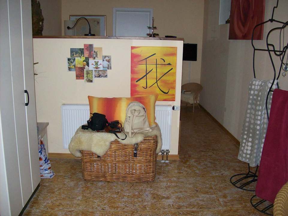 Großer Schrank Ferienwohnung Steinke