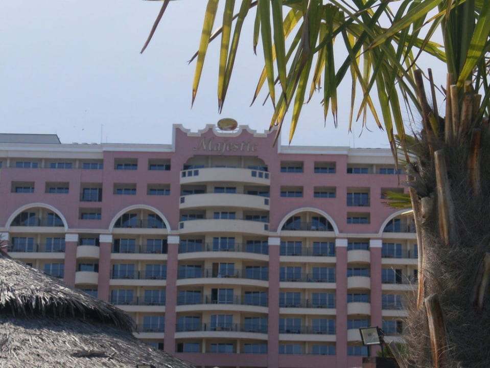 Hotel - Pool Seite DIT Majestic Beach Resort