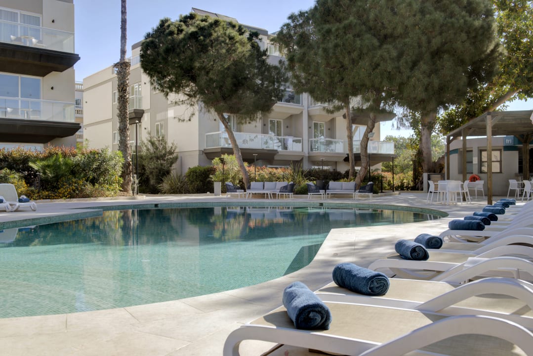 Pool Urban Valley Resort & Spa