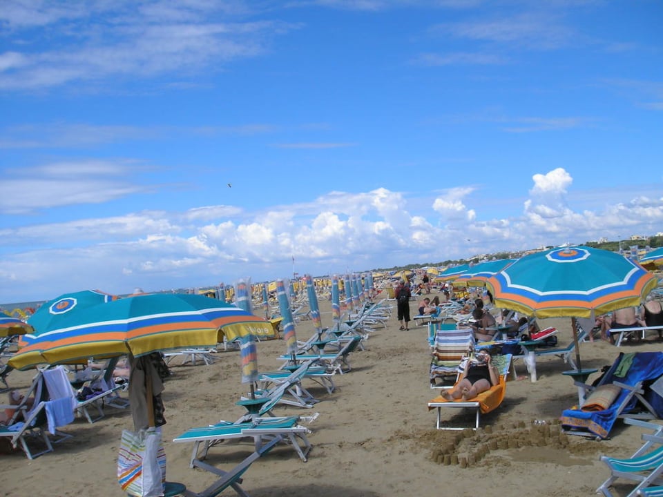 Liegen gibt es genug Aparthotel Pineda