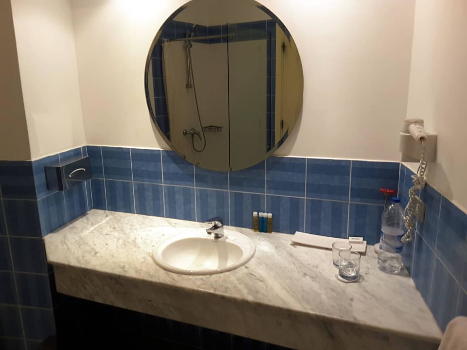 Waschbecken im Bad Hotel Three Corners Ocean View prestige - Adults only