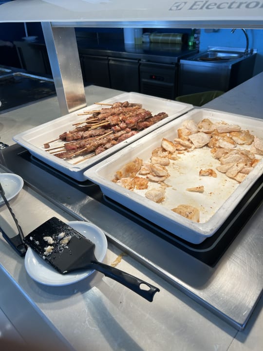 Gastro Asterias Beach Resort
