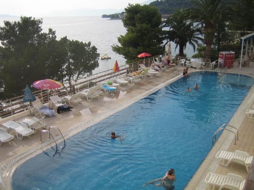Swimmingpool Hotel Aurora