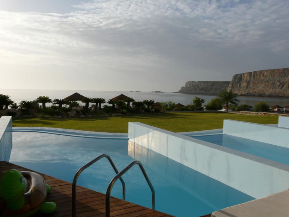 Ausblick von der Zimmer-Terrasse Aquagrand Artistic Luxury Beach Resort - Adults only