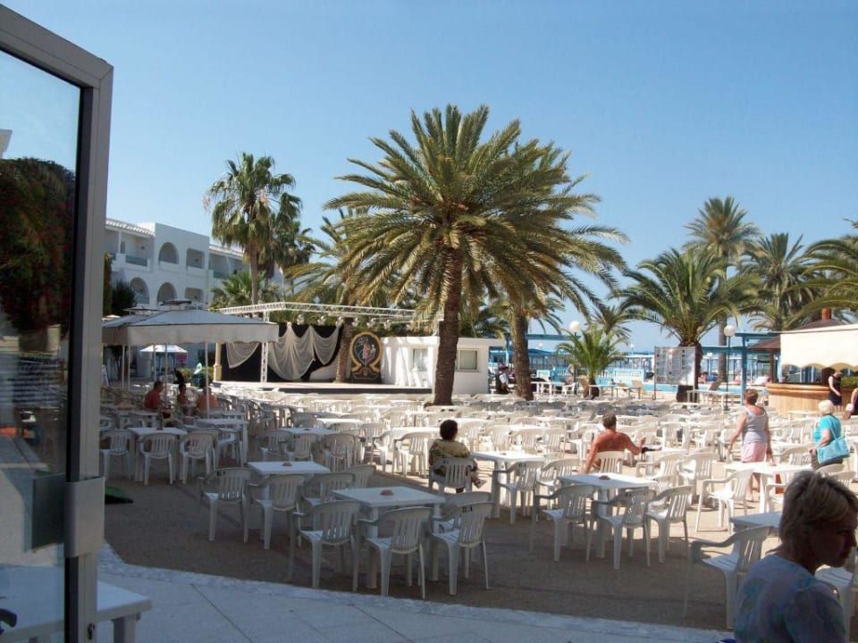 Innenhof Hotel El Mouradi Port El Kantaoui