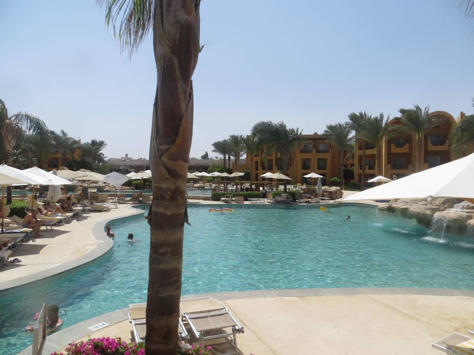 Unterer Tei vom Hauptpool (von Poolinsel aus) Stella Beach Resort & Spa Makadi Bay