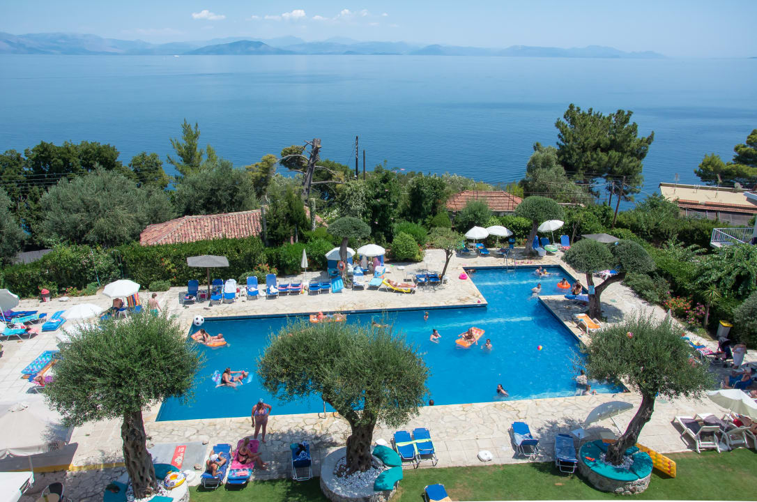 Außenansicht Golden Alexandros Hotel