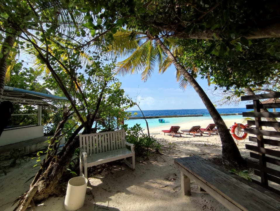 Strand Ellaidhoo Maldives by Cinnamon