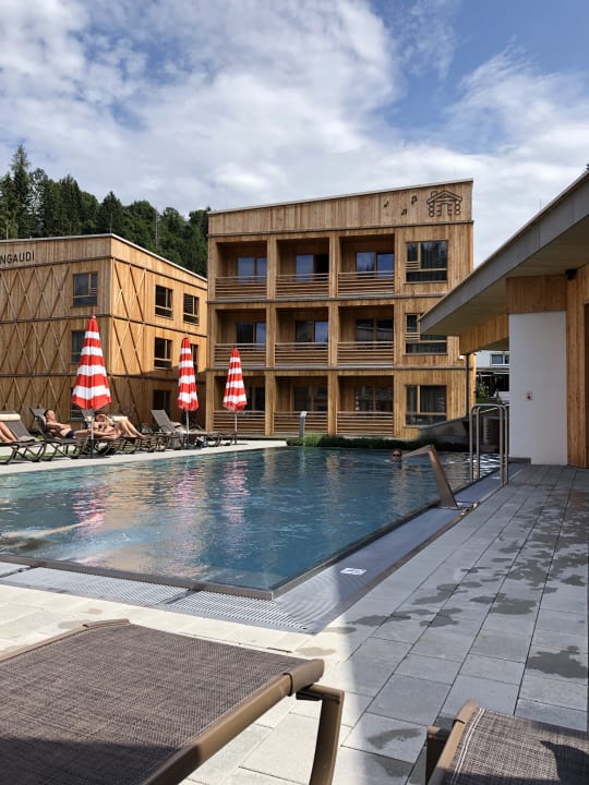 Pool Tirol Lodge