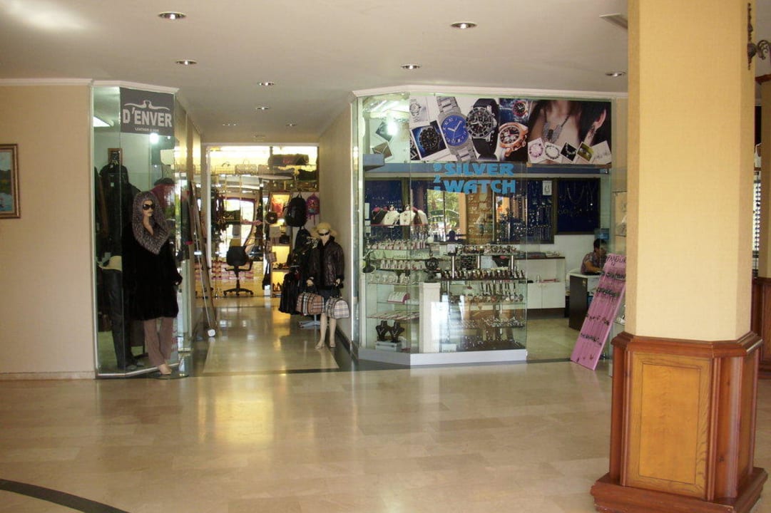 Einkaufsmeile im Hotel Bella Resort & Spa