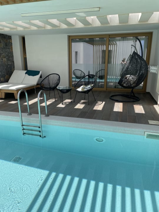 Zimmer Hotel Meropi