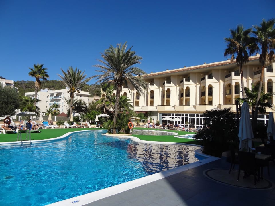 Poolanlage Hotel-Apartamentos Blau Parc