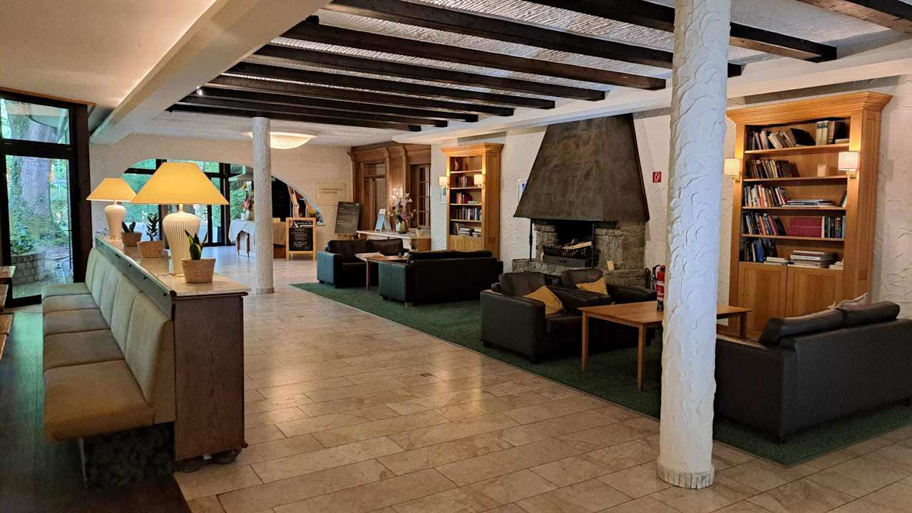 Gastro Waldhotel Tannenhäuschen