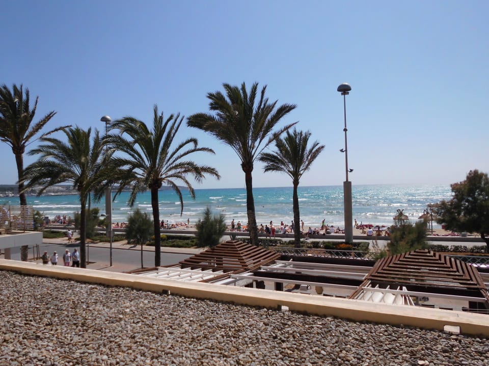 Ausblick aus dem Zimmer 111 AYA Seahotel - Adults only