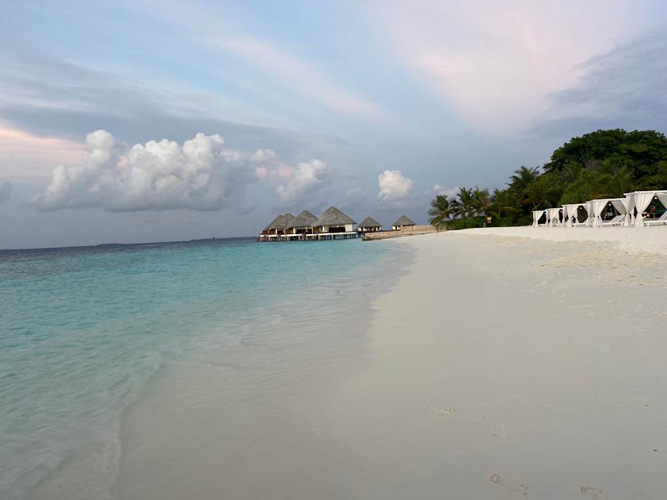 Strand Adaaran Select Meedhupparu Island Resort - Premium All Inclusive