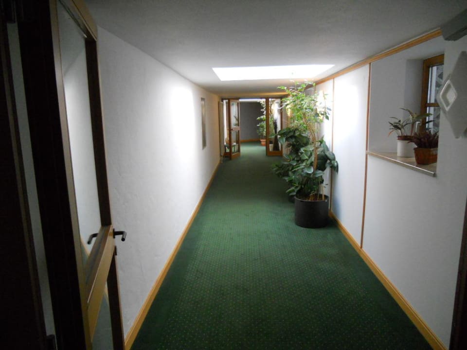 Zugänge Pool, Freizeit HYPERION Hotel Garmisch-Partenkirchen