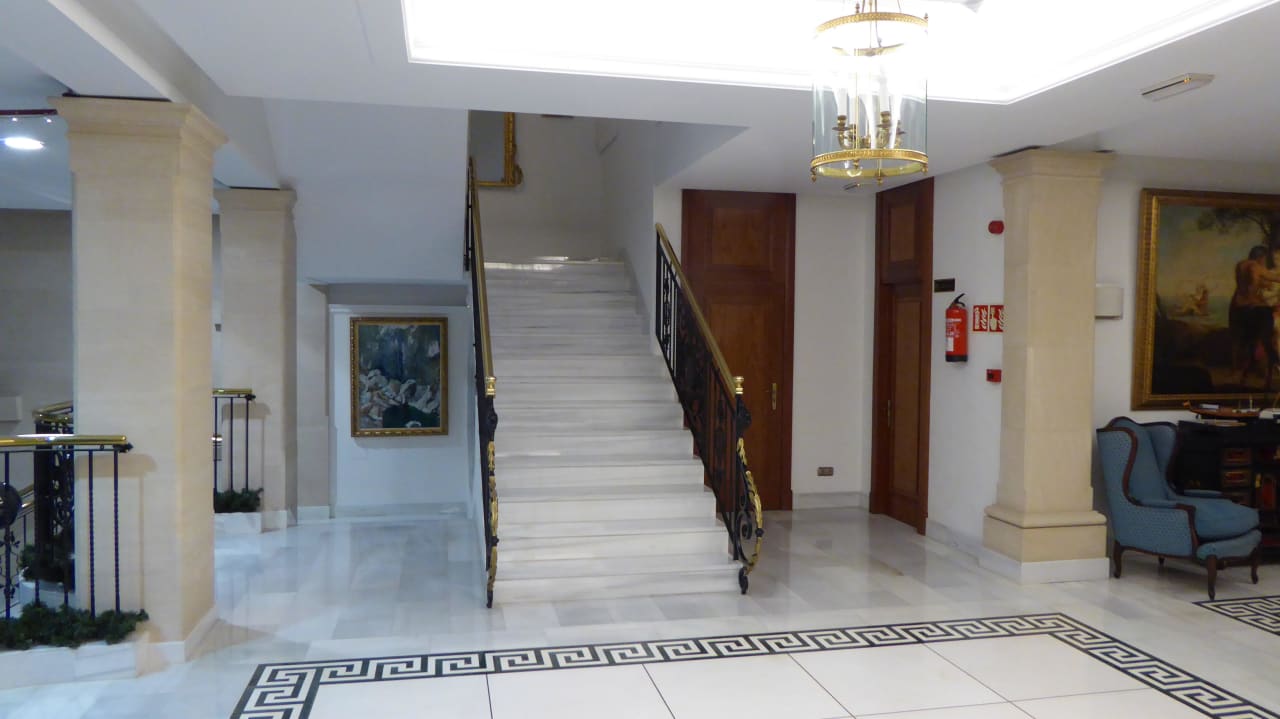 Treppe zum Restaurant/Bar Bordoy Continental Palma