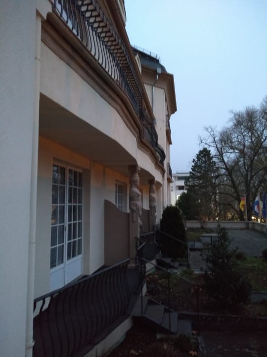 Außenansicht Parkhotel Kurhaus