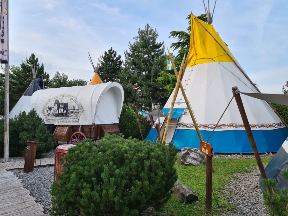 Gartenanlage Tipi Town Europa-Park