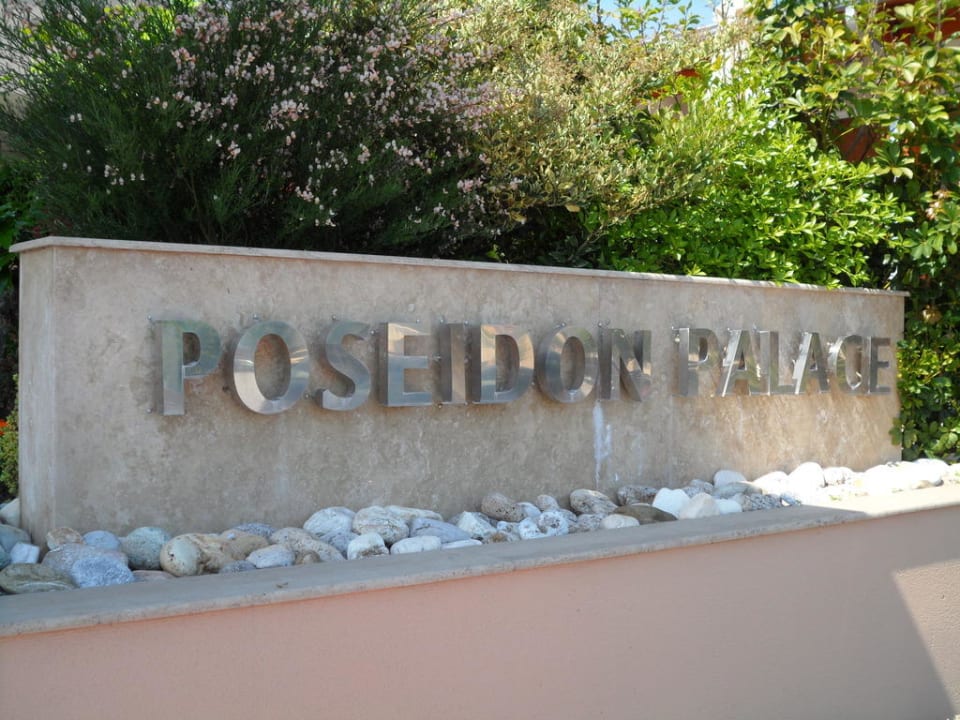 Eingang alltoura Club Hotel Poseidon Palace