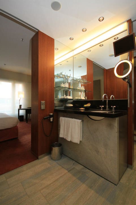Club King Zimmer Nr. 733 Grand Hyatt Berlin