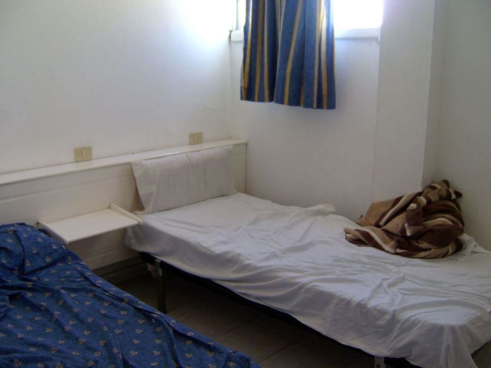Kleineres Schlafzimmer alltoura Club Hotel Akeah Broncemar