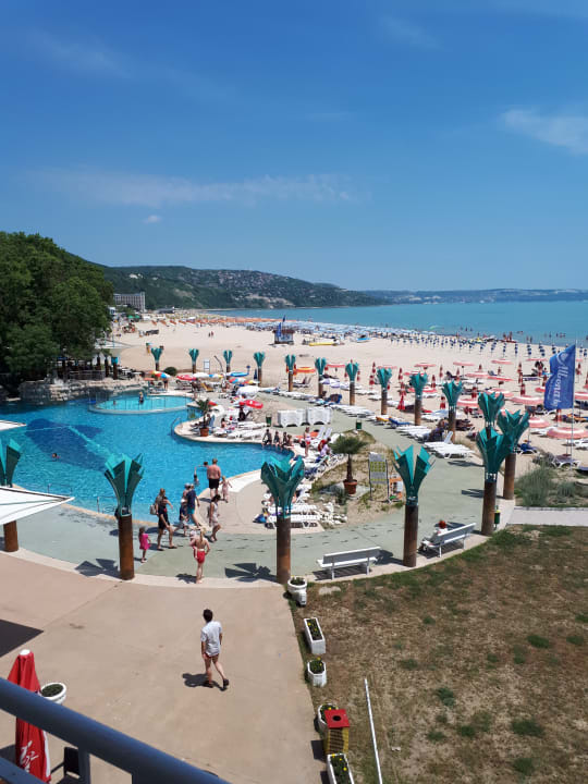 Strand Hotel Borjana