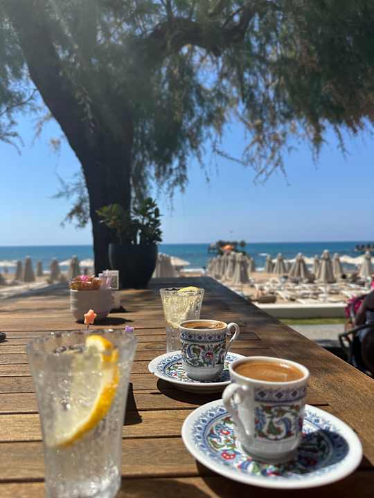 Strand Arum Barut Collection