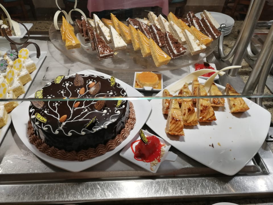 Gastro Imperial Shams Abu Soma